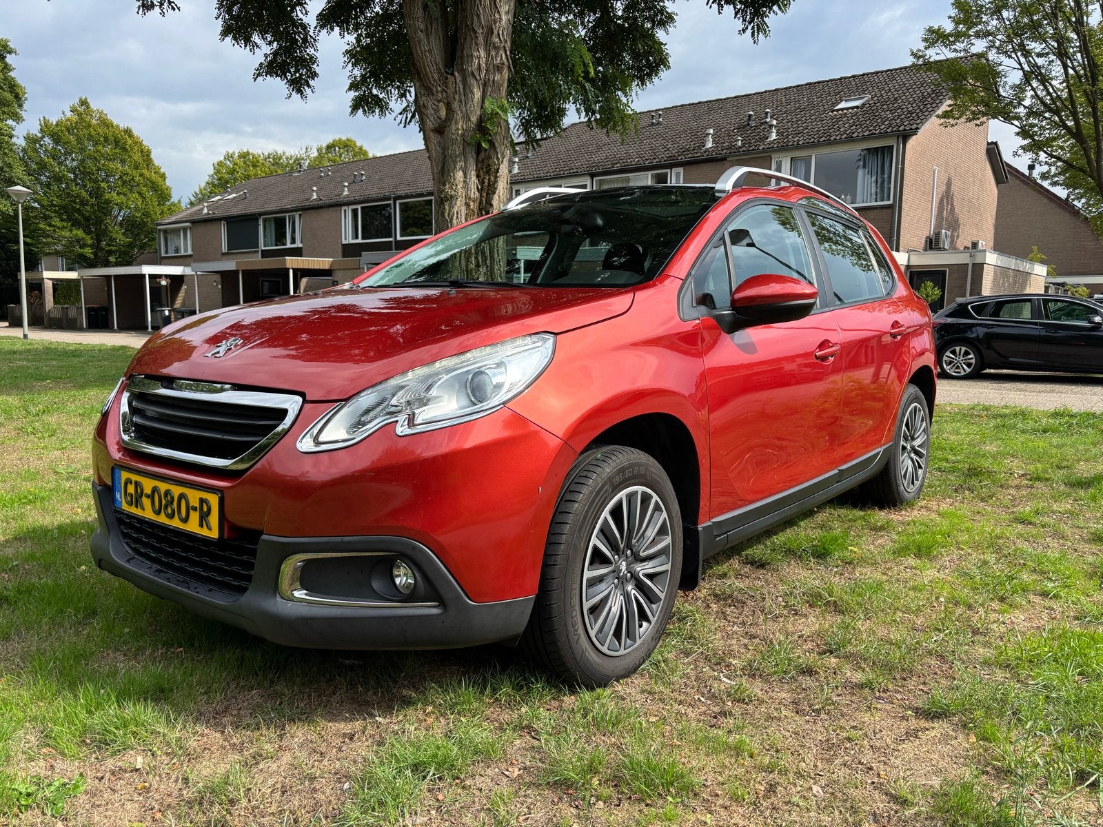 Peugeot 2008 1.2 VTI 60KW/82PK 2015, Voorwielaandrijving, 450 kg, 770 kg, Origineel Nederlands