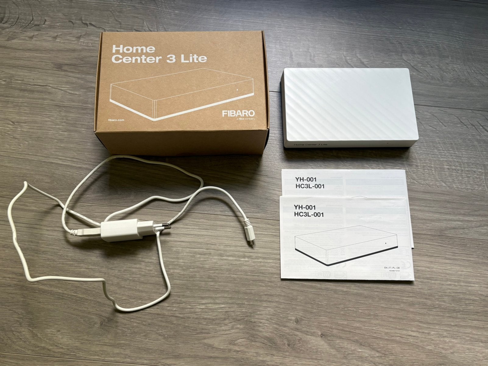 Fibaro Home Center 3 Lite, Ophalen of Verzenden, Zo goed als nieuw