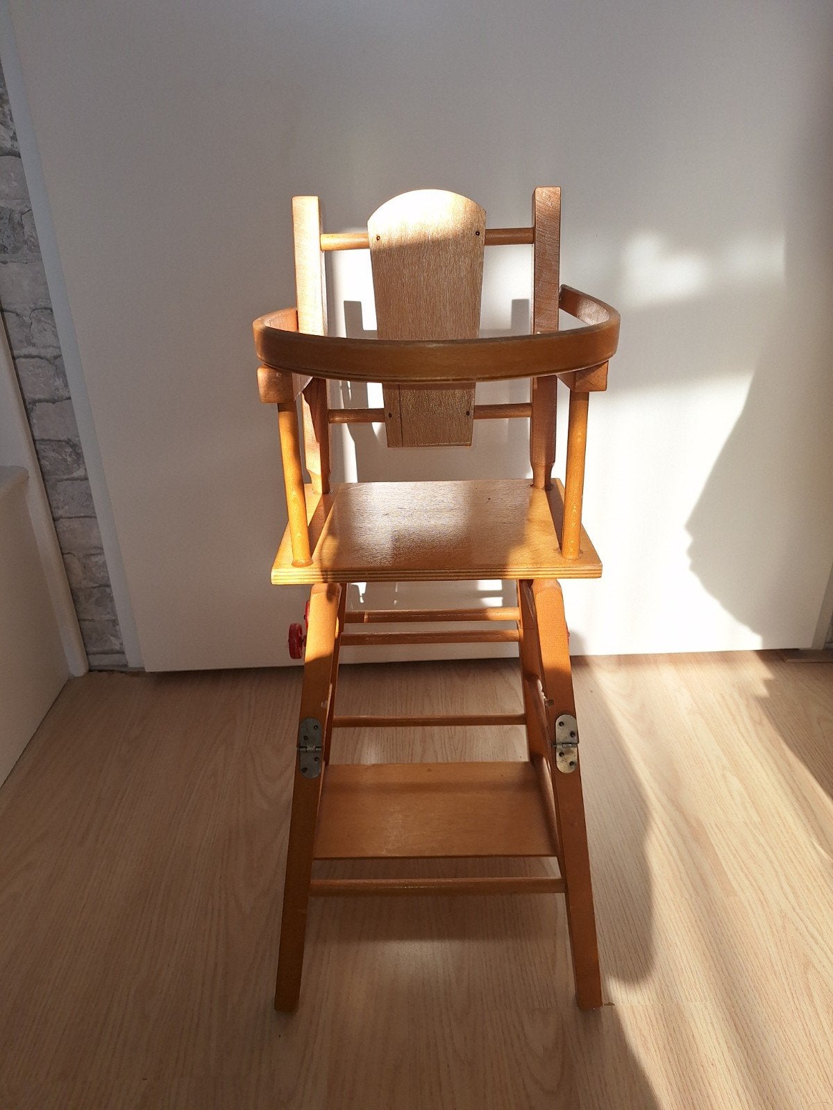 Houten kinderstoel - om te bouwen tot tafel en stoel, Ophalen of Verzenden, Gebruikt, Overige typen