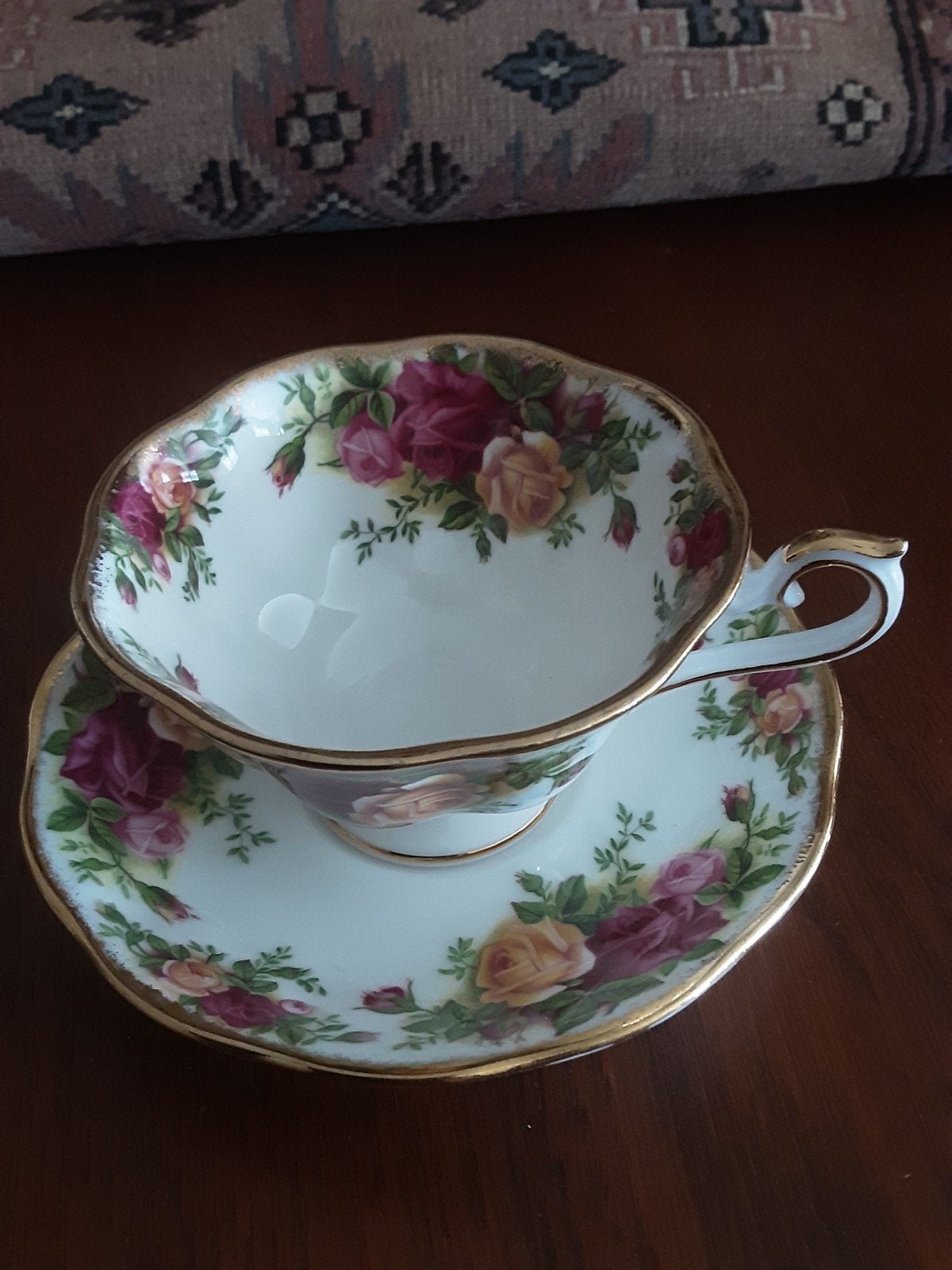 Royal Albert avon kop en schotel van Old Country Rose, Ophalen of Verzenden