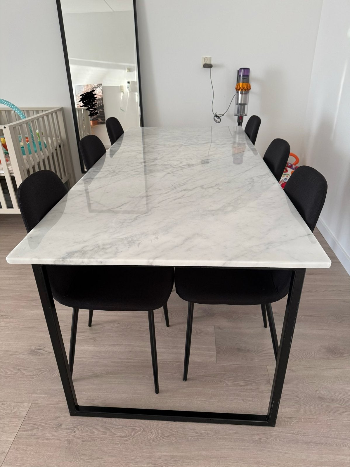 Marmeren eettafel + salontafel 6 stoelen,zwarte tv kast IKEA, Huis en Inrichting, Tafels | Eettafels, Ophalen, Zo goed als nieuw