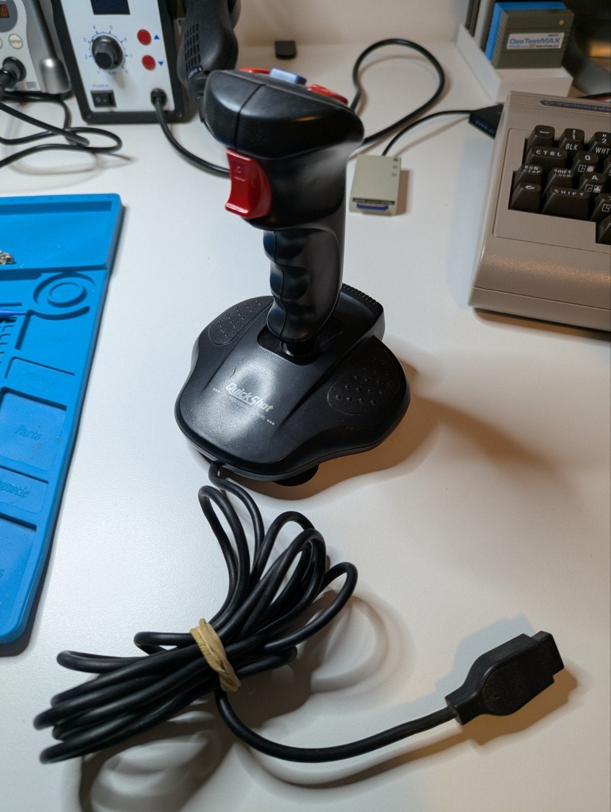Quickshot joysticks 2 stuks (deels defect), Ophalen of Verzenden