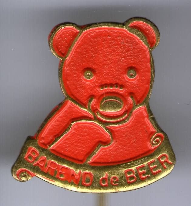 Barend de Beer rood op koper strip speldjes( R_031), Verzamelen, Verzenden, Zo goed als nieuw, Figuurtje, Speldje of Pin