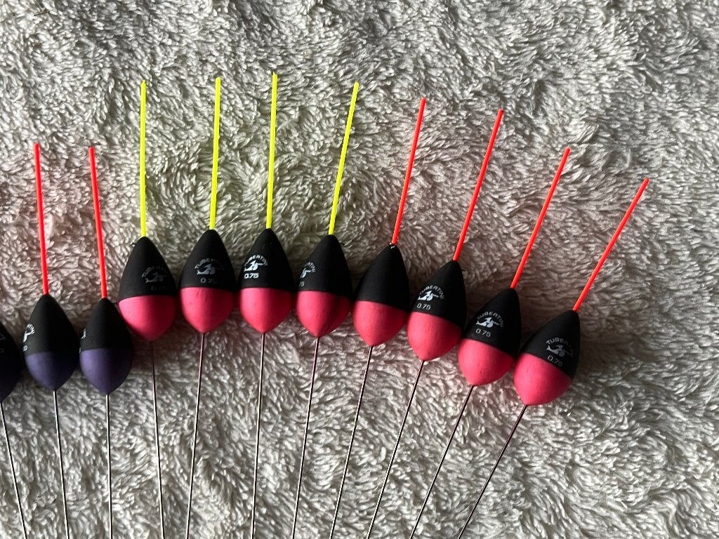 adv 196 / NIEUW serie 16 dobbers TUBERTINI, Ophalen of Verzenden, Nieuw, Dobber of Lood