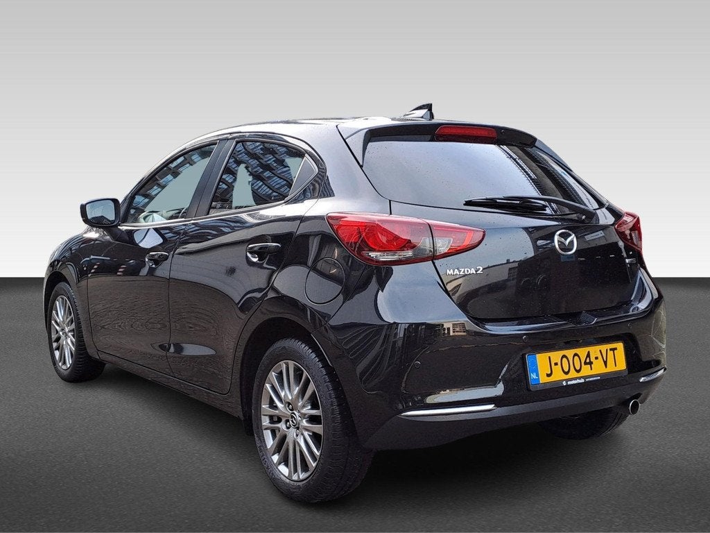 Mazda 2 1.5 SKYACTIV-G 90PK LUXURY NAVI CAMERA HUD LED ECC N, Auto's, Mazda, Voorwielaandrijving, 4 cilinders, Zwart, Origineel Nederlands