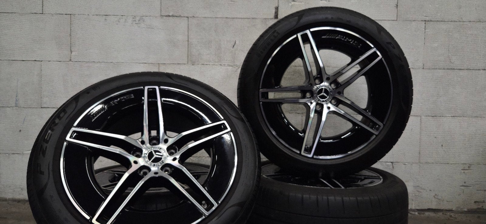 19" AMG Mercedes W214 E-klasse orig velgen zomerbanden TPMS, 19 inch, Banden en Velgen, Ophalen of Verzenden, V