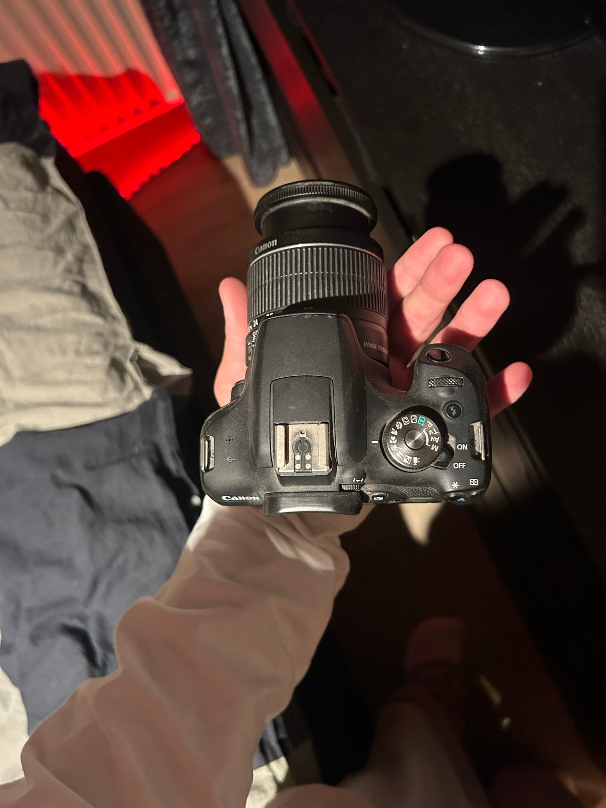 Foto 7 van Canon EOS 2000D