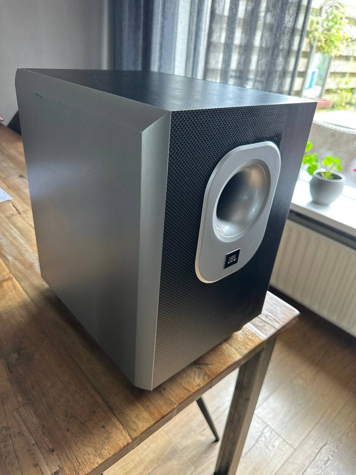 Mooie zware JBL SUB200/230 Actieve Subwoofer