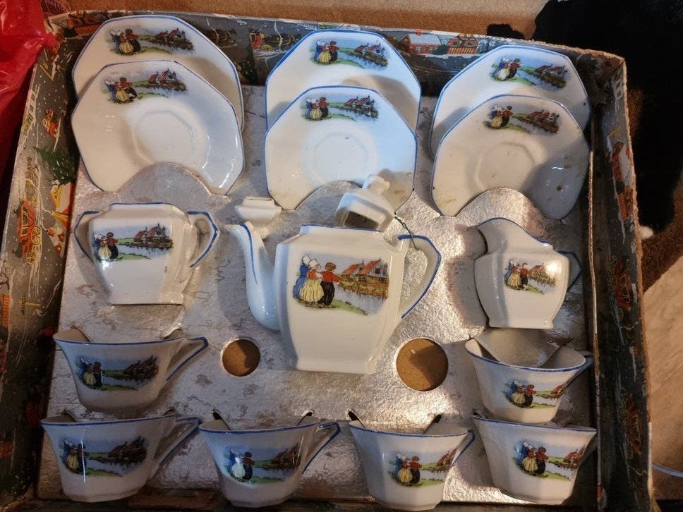 Antiek 6-persoons kinder theeservies, compleet, Ophalen of Verzenden