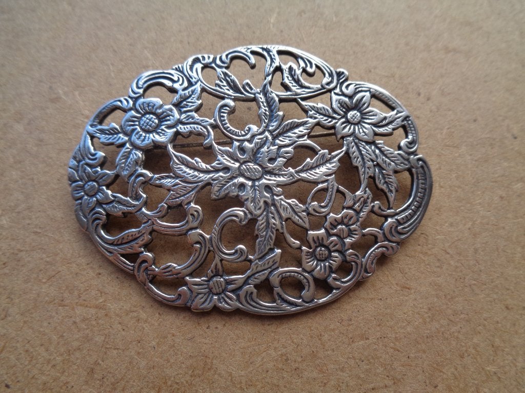 antiek zilveren grote bloemen broche [168], Verzenden, Zilver, Broche