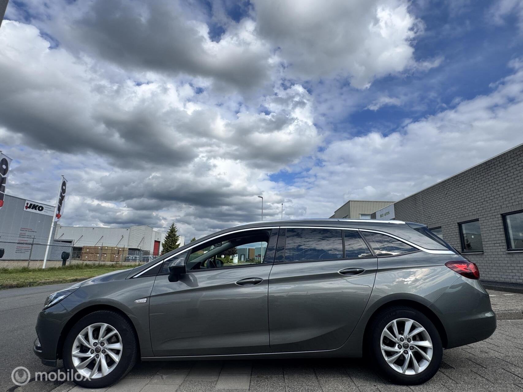 Opel Astra Sports Tourer 1.4 Innovation|Carplay ½ Leer Keyl, Auto's, Opel, Voorwielaandrijving, 4 cilinders, 150 pk, Origineel Nederlands