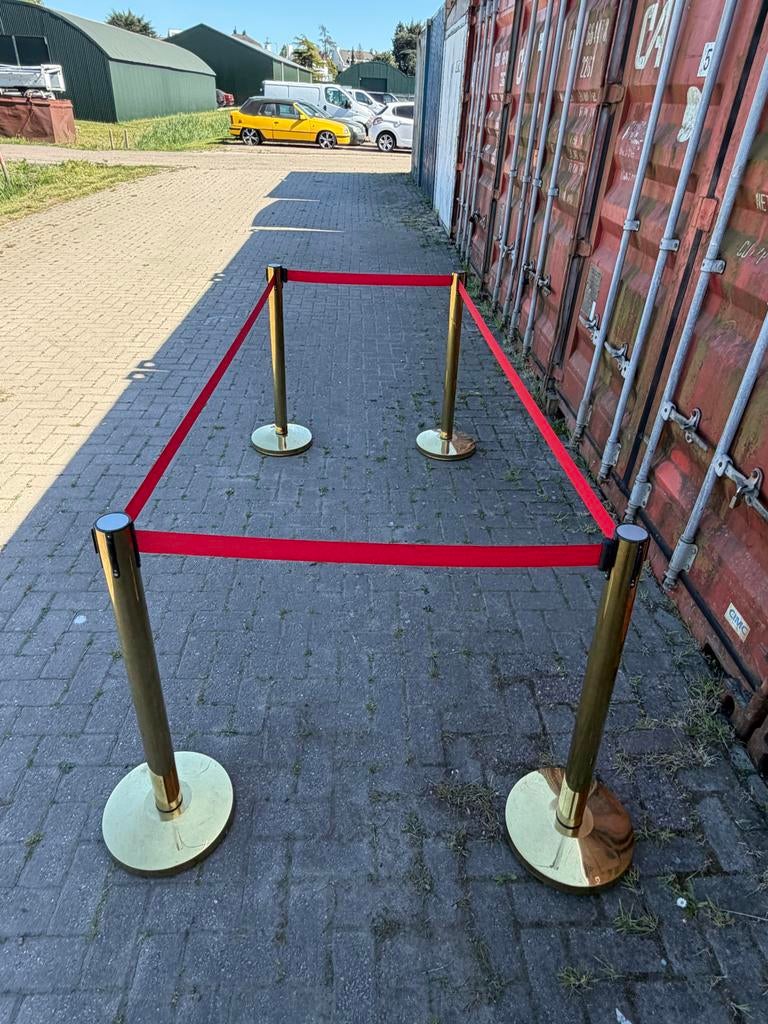 Gouden afzetpalen met rood koord - set van 4, Ophalen, Gebruikt, Feestartikel, Overige