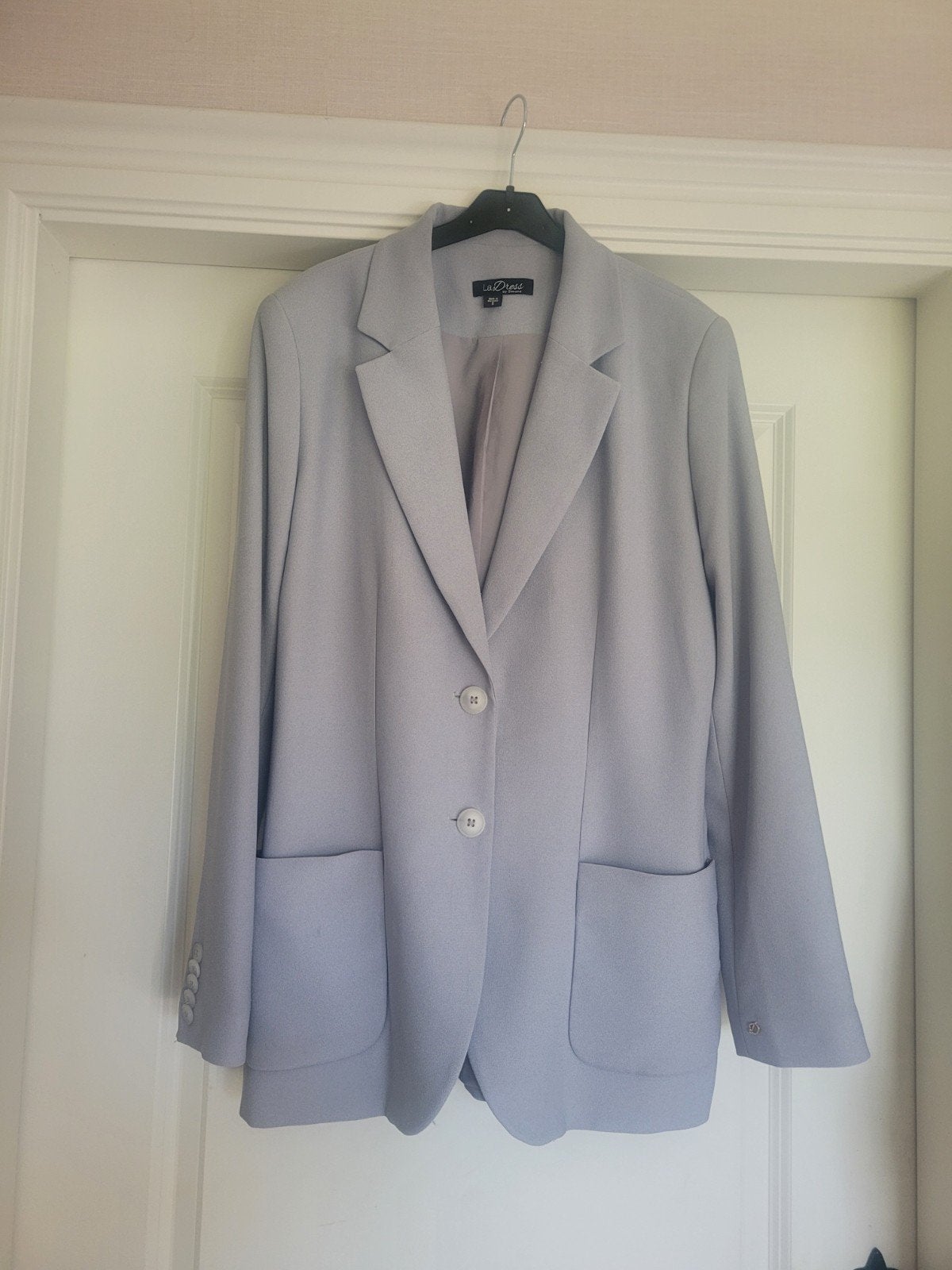 mooie lichtgrijze blazer Carey ladress mt s kl m, Verzenden, Zo goed als nieuw, Jasje, Maat 36 (S)