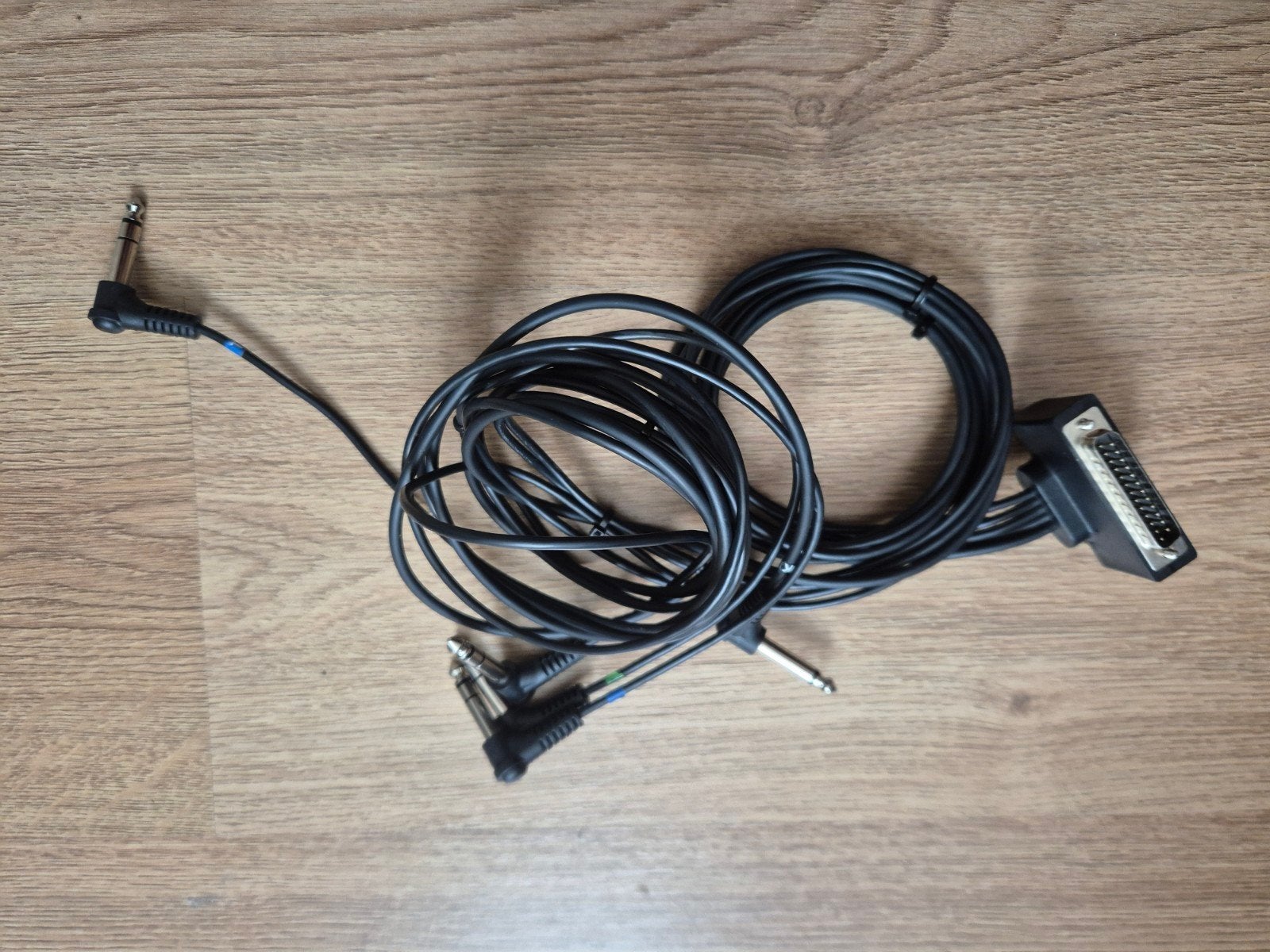 Roland multicore kabel voor TD-27, Muziek en Instrumenten, Ophalen of Verzenden, Zo goed als nieuw