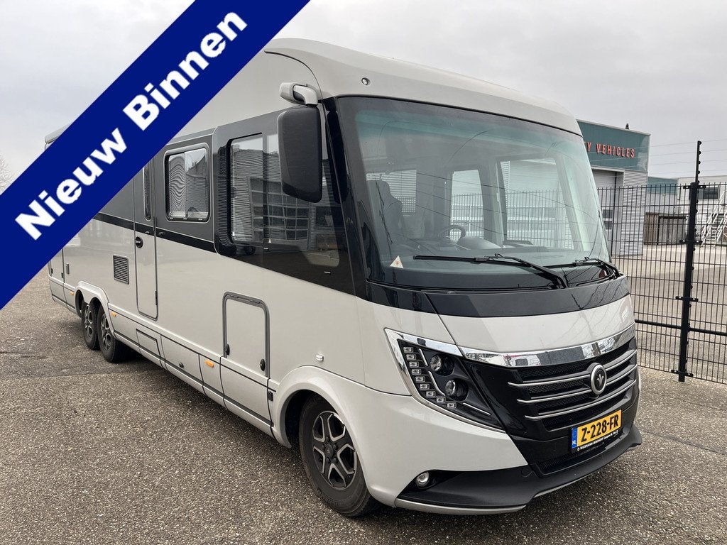 NIESMANN + BISCHOFF ARTO 88EK 180pk Aut +Hefbed Levelsysteem, Caravans en Kamperen, Campers, Niesmann+Bischoff, Galliersweg 39
5349AT  OSS, NL