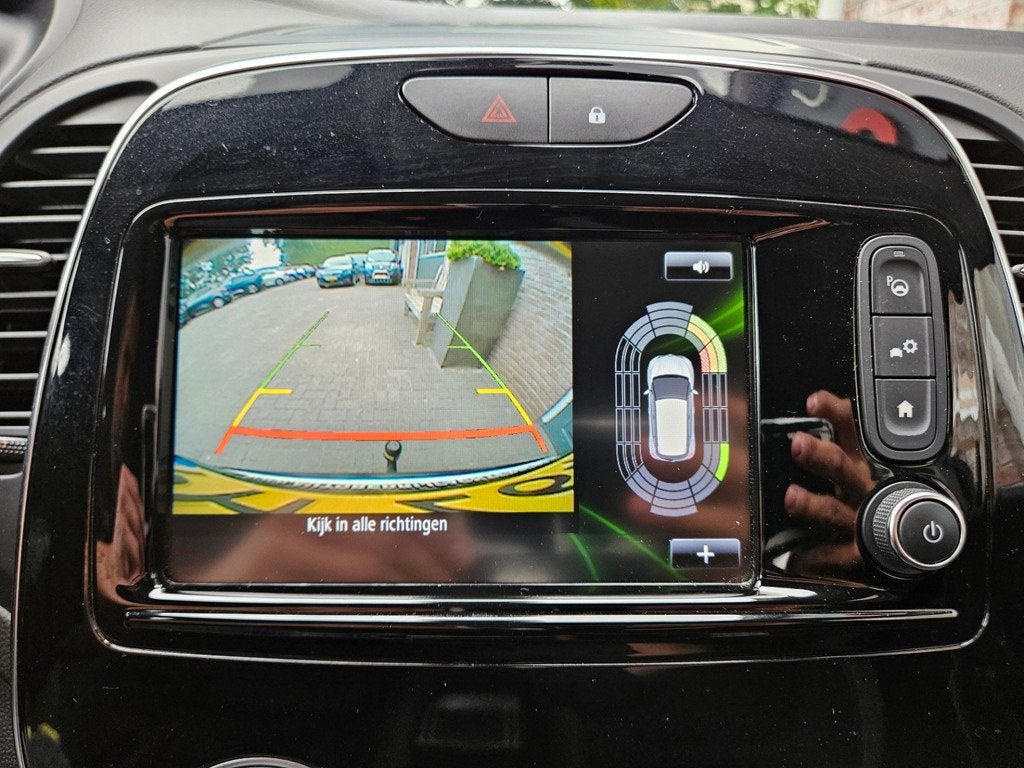 Renault Captur 1.2 TCe Intens Trekhaak! Camera! Navigatie! A, Voorwielaandrijving, Gebruikt, 4 cilinders, 635 kg