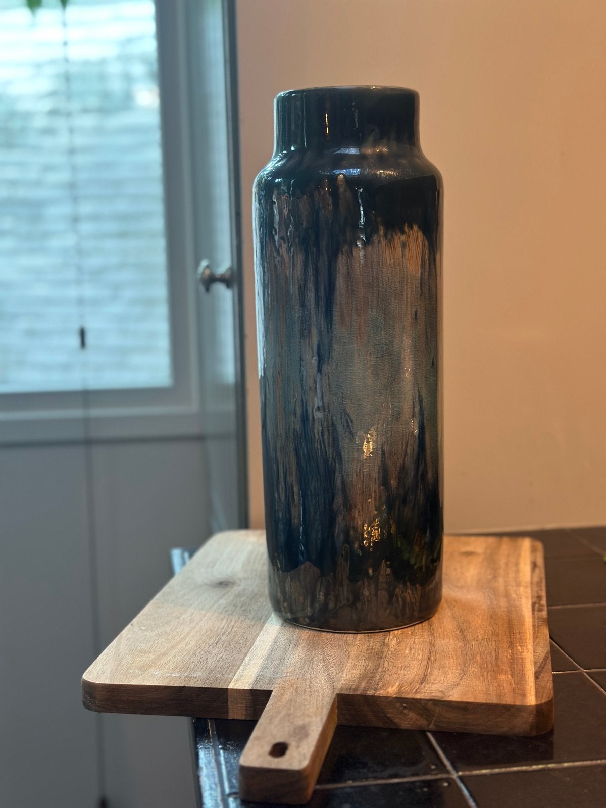 Grote vaas glazuur donkerblauw metallic goudbruin, Ophalen of Verzenden, Zo goed als nieuw, Blauw