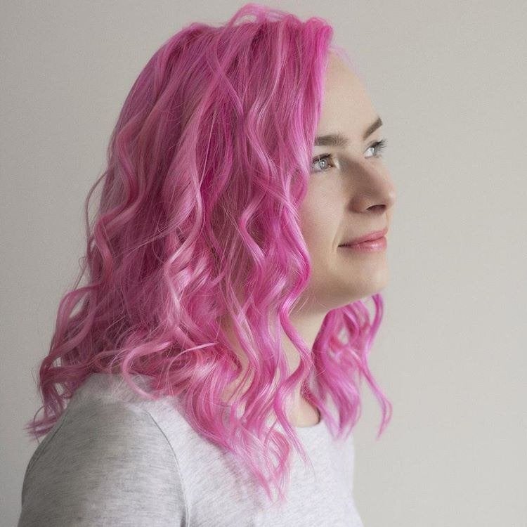 Kleurmodel vrouw gevraagd voor roze haar pink hair, Ophalen, Nieuw