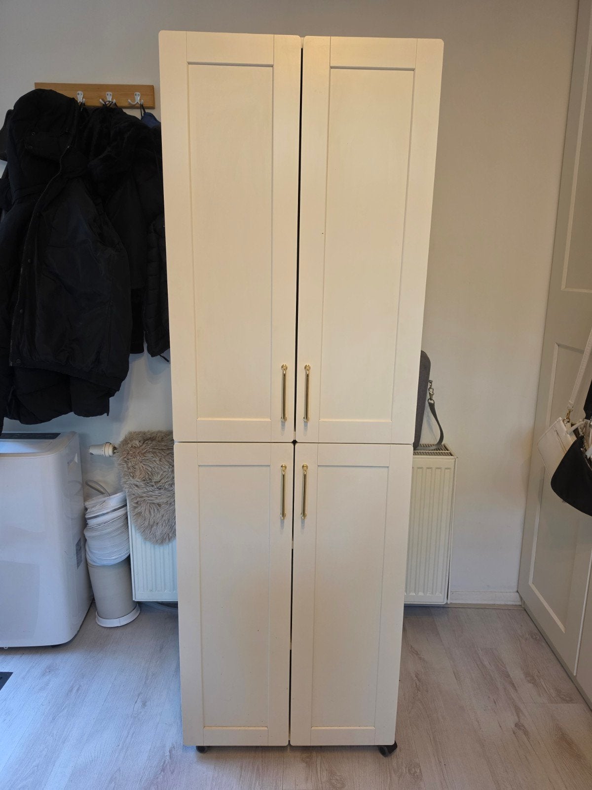 Ikea Platsa kast met wieltjes, Ophalen, Met deur(en), 50 tot 100 cm, Zo goed als nieuw