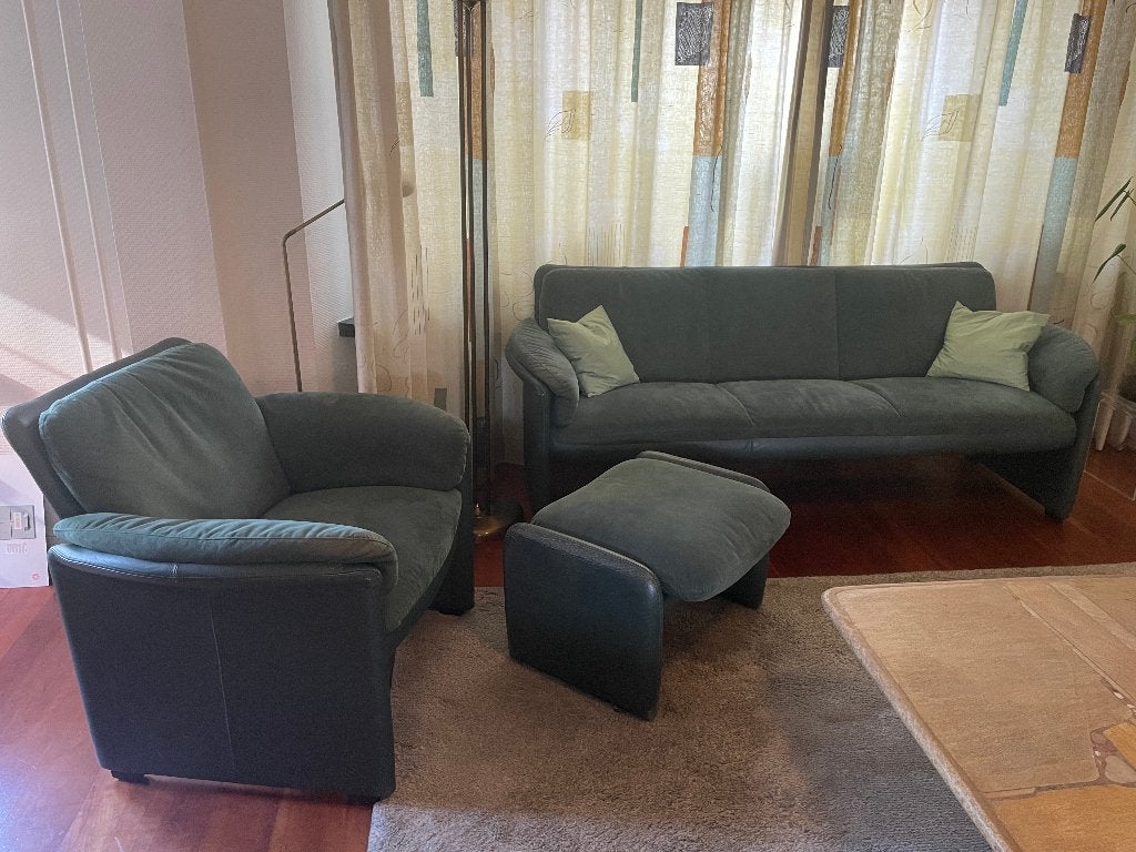 Leolux 3 zits bank en 1 fauteuille met hocker, Huis en Inrichting, Banken | Bankstellen, Ophalen, Gebruikt, Driepersoons, Rechte bank