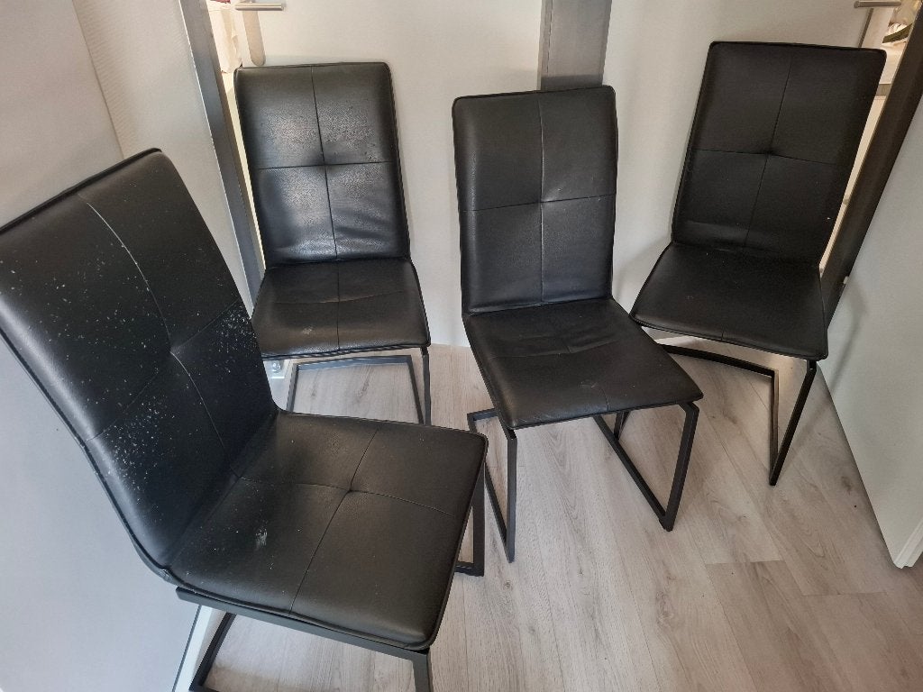 Eetkamerstoelen zwart 5 stuks, Ophalen, Kunststof, Gebruikt, Zwart