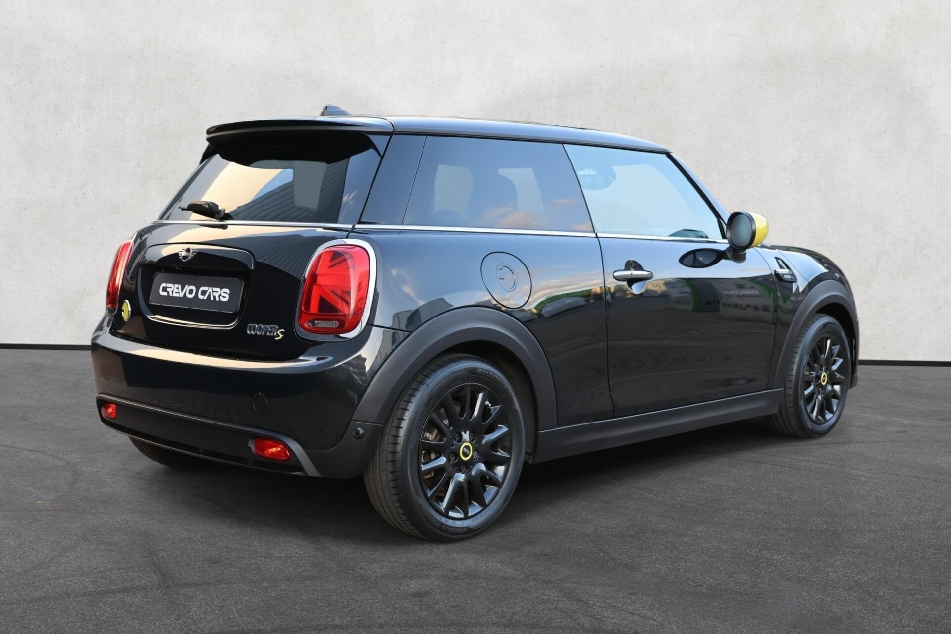 Mini Electric Camden Edition 33 kWh | HUD | ACC | SOH 95.0%|, Auto's, Dealer onderhouden, 33 kWh, 4 stoelen, 184 pk
