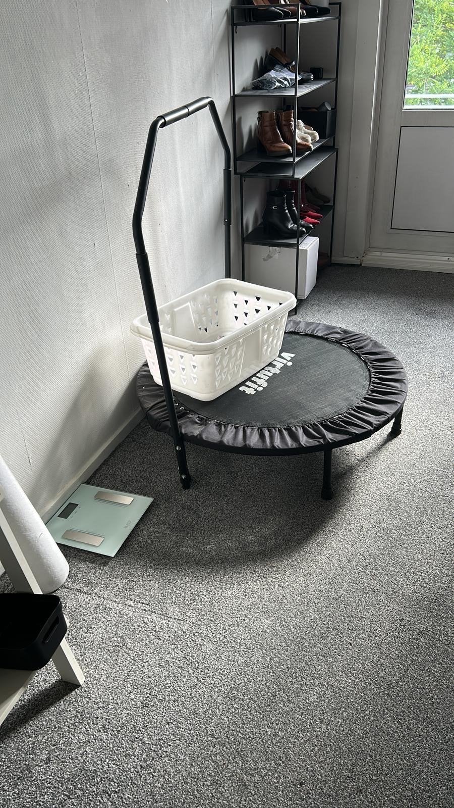 VirtuFit Trampoline met handvat - Zo goed als nieuw, Overige typen, Ophalen of Verzenden, Zo goed als nieuw, Metaal