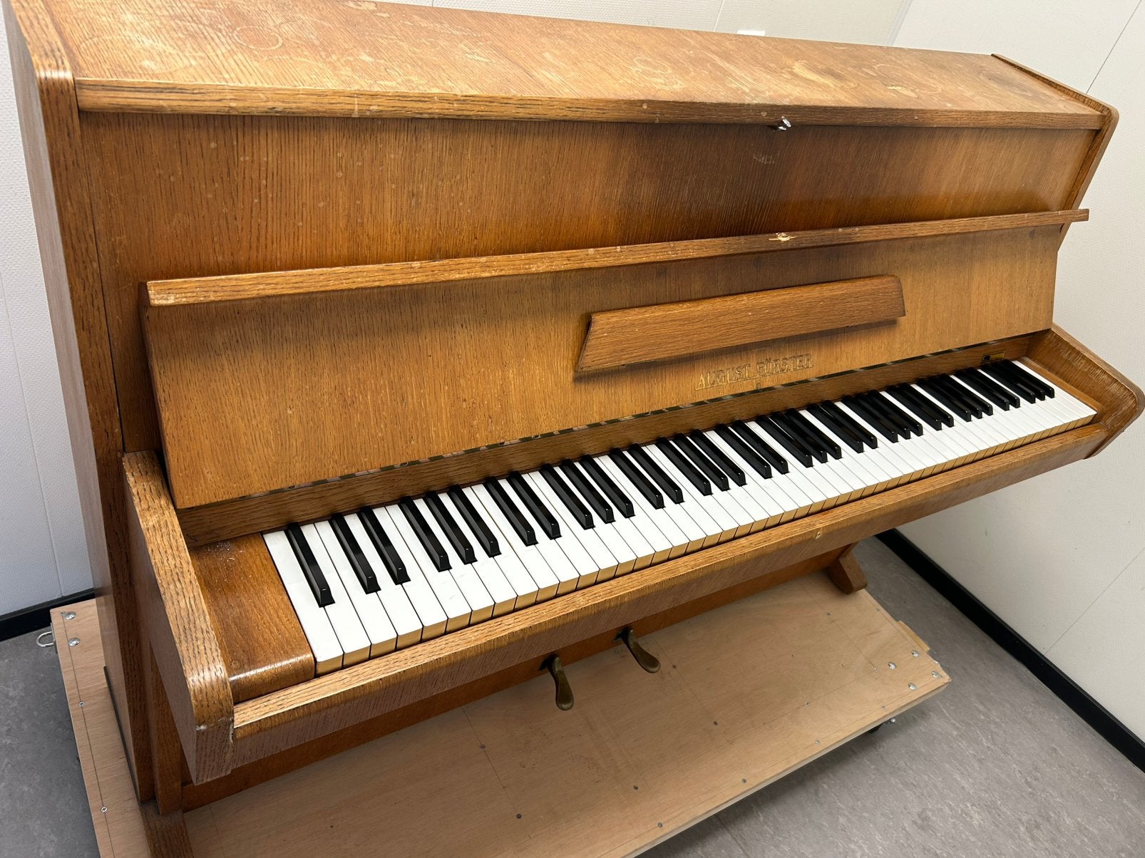 Piano gratis af te halen, Ophalen, Gebruikt, Bruin, Piano
