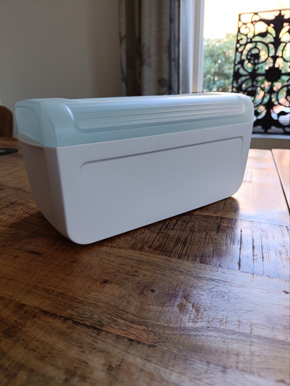 Tupperware Brooddoos met Snijrooster - Wit/Lichtblauw, Ophalen of Verzenden, Zo goed als nieuw, Bewaardoos, Luchtdicht