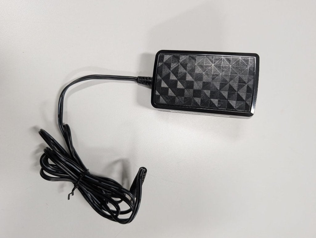 Partij 57x Huntkey 12V 2A Adapter HKA02412020-3K, Ophalen of Verzenden, Nieuw