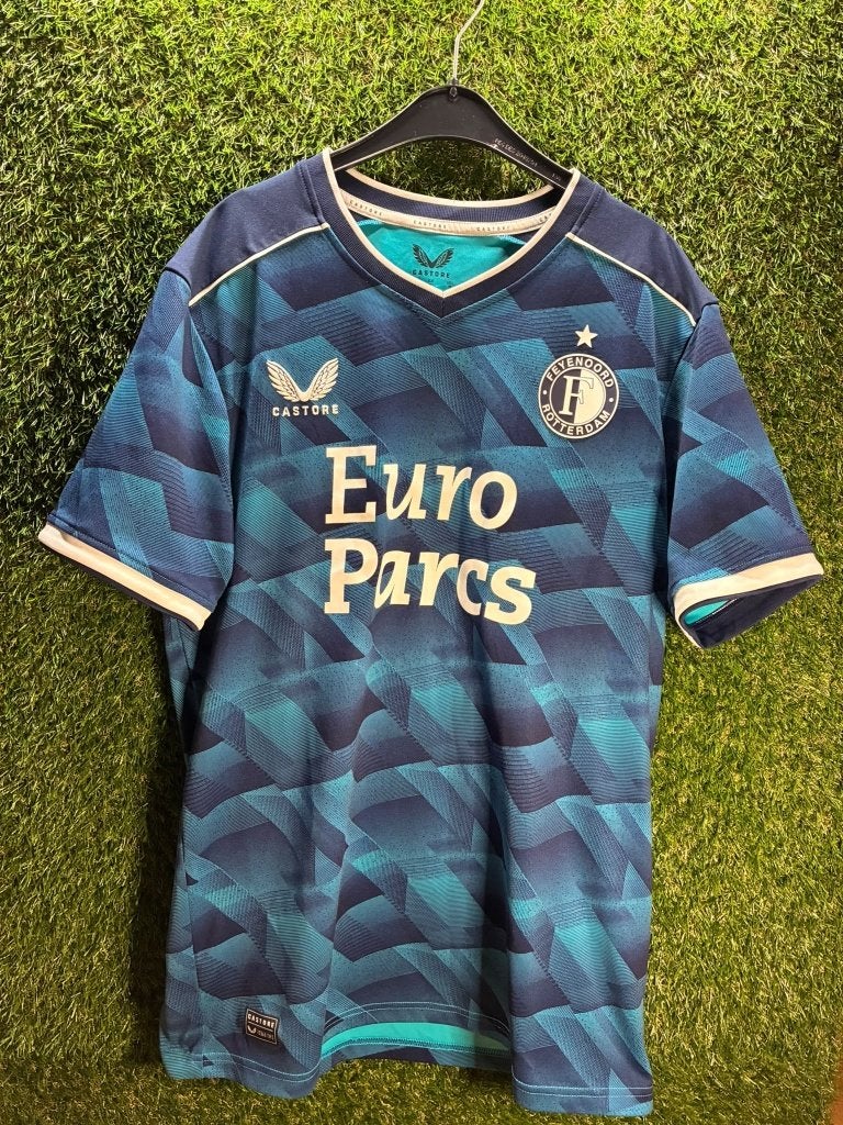 Feyenoord Rotterdam Uitshirt 2023/2024 – Maat M, Sport en Fitness, Maat M, Verzenden, Zo goed als nieuw, Shirt