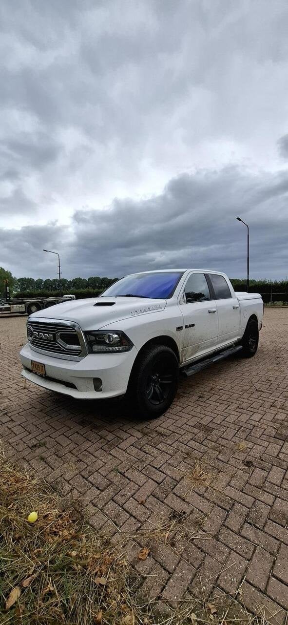 Bedrijfsauto, Dodge, Ram 1500 5.7 V8 Quad Cab 6'4, 5.7 V8 Qu, Auto's, Automaat, 5654 cc, Origineel Nederlands, Bedrijf