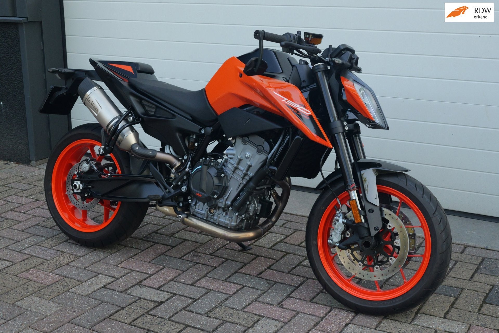 KTM 790 Duke Nieuwstaat|1e EIG|4830km|LeoVince, Motoren, Motoren | KTM, Bedrijf, Meer dan 35 kW, Traction Control, 799 cc