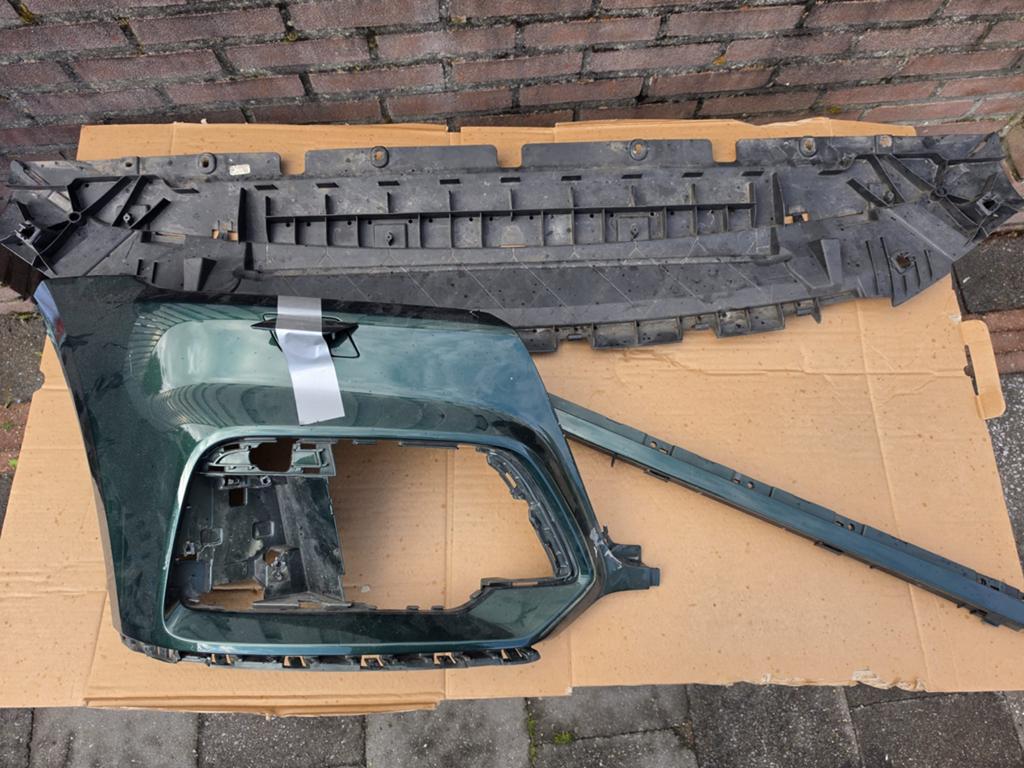 Audi Q5 Bumper Rechts + Overige Bumperdelen, Auto diversen, Tuning en Styling, Ophalen of Verzenden