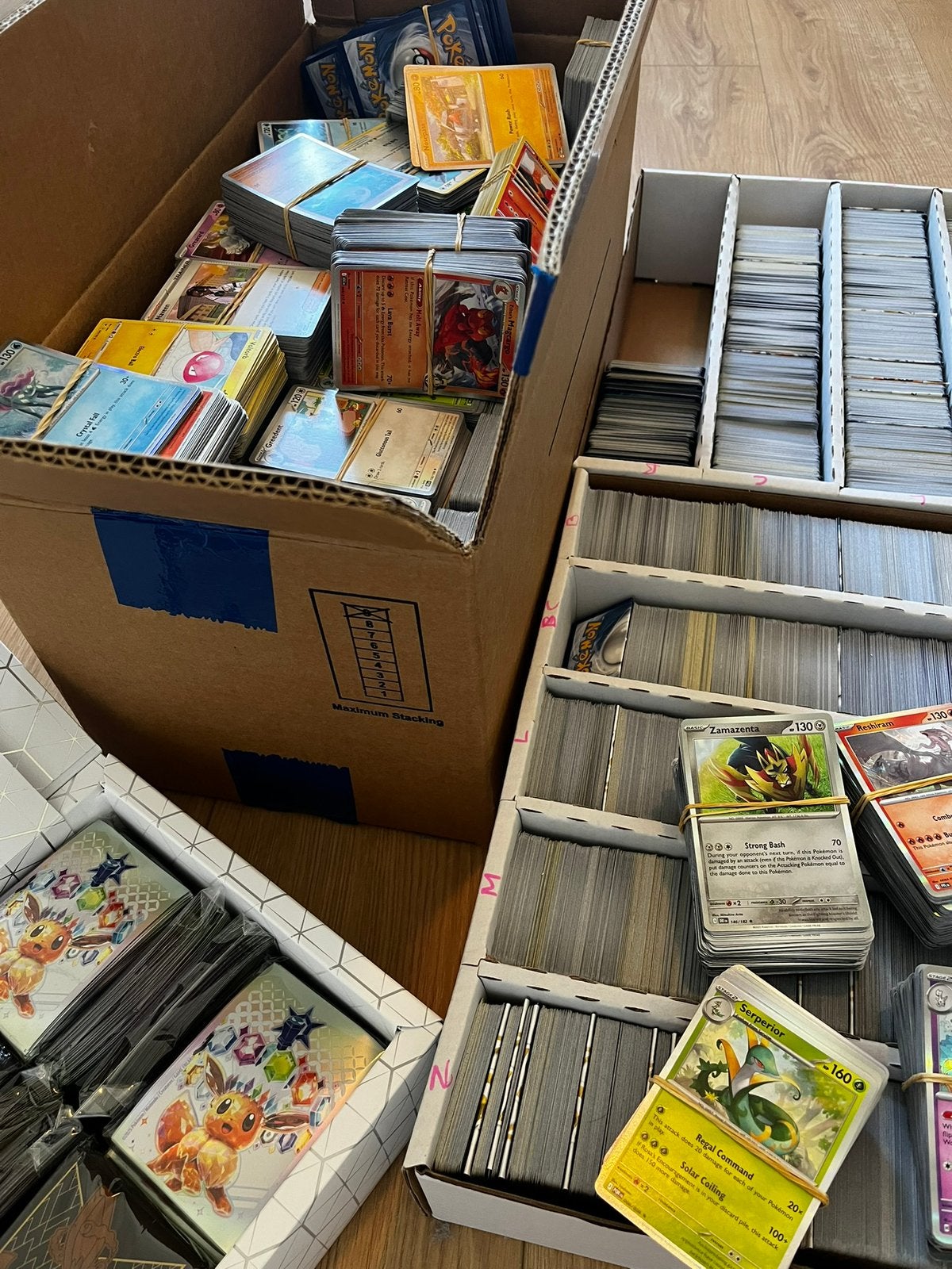 Pokémon kaarten bundel zelf samenstellen | Holo V EX Pikachu