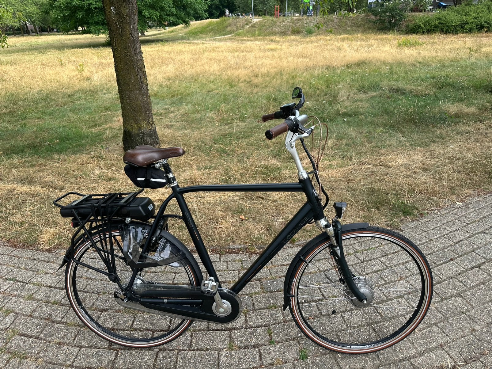Nette Elektrische Batavus herenfiets met 5 ondersteuningen, Fietsen en Brommers, Elektrische fietsen, Ophalen, Gebruikt, Batavus