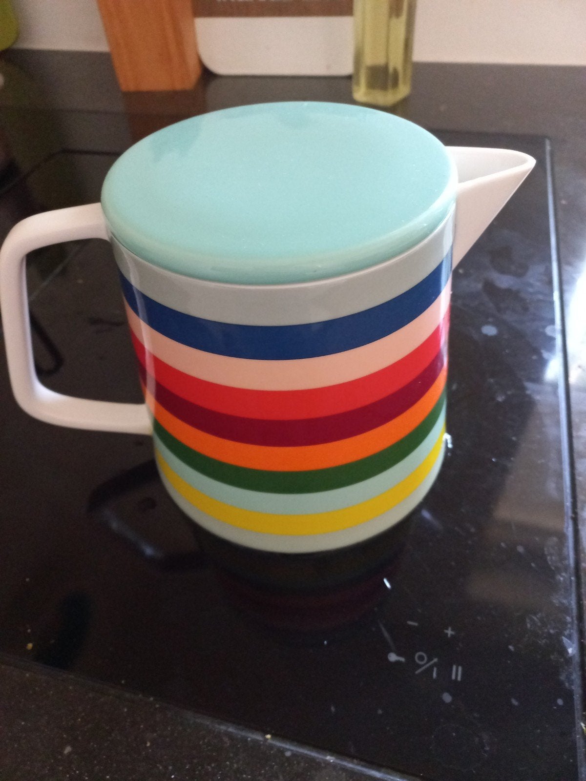 Theepot, keramiek, passend bij Tric servies, Keramiek, Overige typen, Ophalen of Verzenden, Zo goed als nieuw