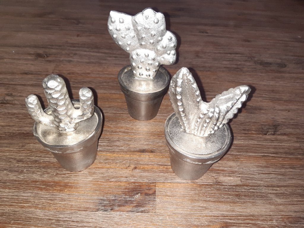 RIVIERA MAISON 3-DELIGE CACTUSSEN SET., Huis en Inrichting, Ophalen of Verzenden, Zo goed als nieuw, Grijs, Metaal