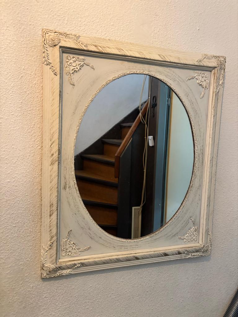 Decoratieve spiegel met sierlijke lijst, Huis en Inrichting, Woonaccessoires | Spiegels, Ophalen, Gebruikt, 100 tot 150 cm, Rechthoekig