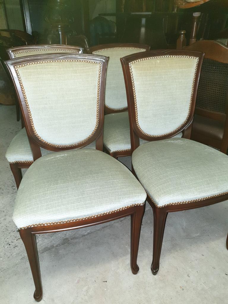 Klassiek noten eetkamer stoelen, Antiek en Kunst, Antiek | Meubels | Stoelen en Banken, Ophalen