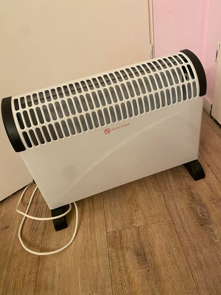 Convectorkachel CH-Y02 - Efficiënte verwarming, Doe-het-zelf en Verbouw, Verwarming en Radiatoren, Ophalen, 30 tot 80 cm, Gebruikt