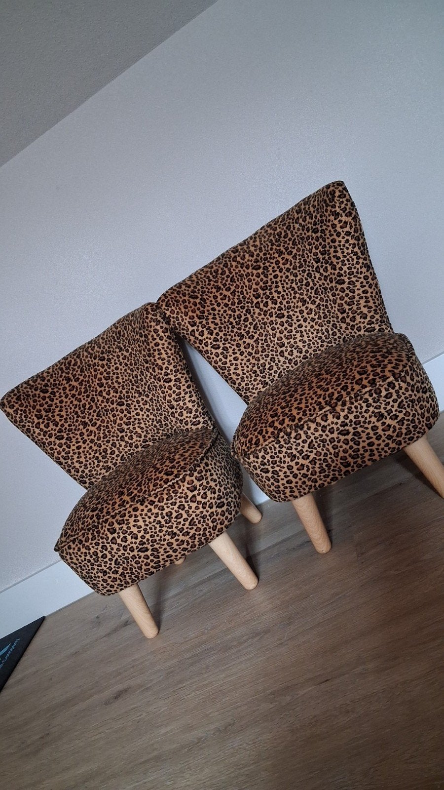 2 super leuke kinder panterprint fauteuils, Ophalen
