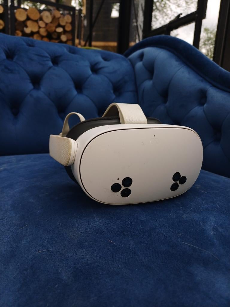 Meta quest 3s goeie conditie met veel games, Spelcomputers en Games, Virtual Reality, Ophalen of Verzenden, Zo goed als nieuw