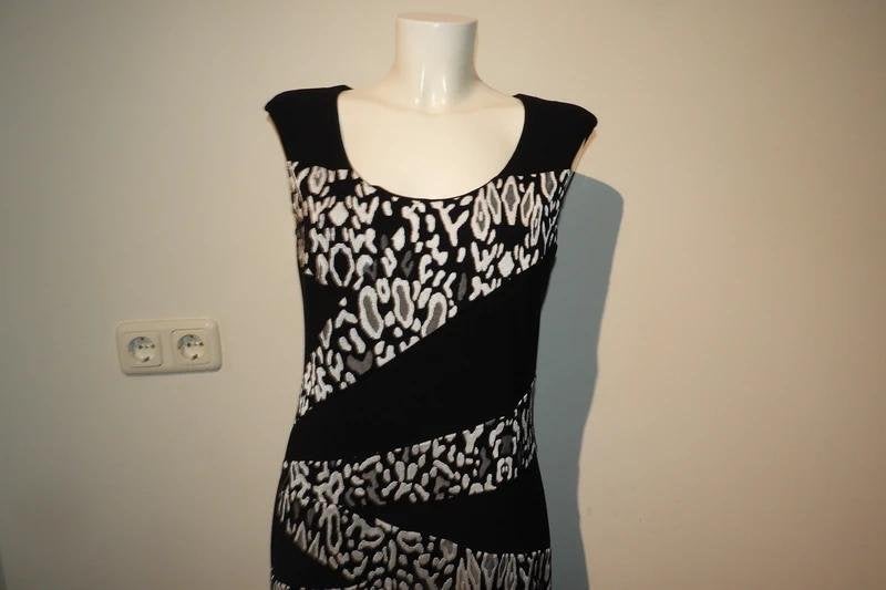 Frank Lyman stretch jurk deels in print stof animal M, Maat 38/40 (M), Zo goed als nieuw, Knielengte, Frank Lyman