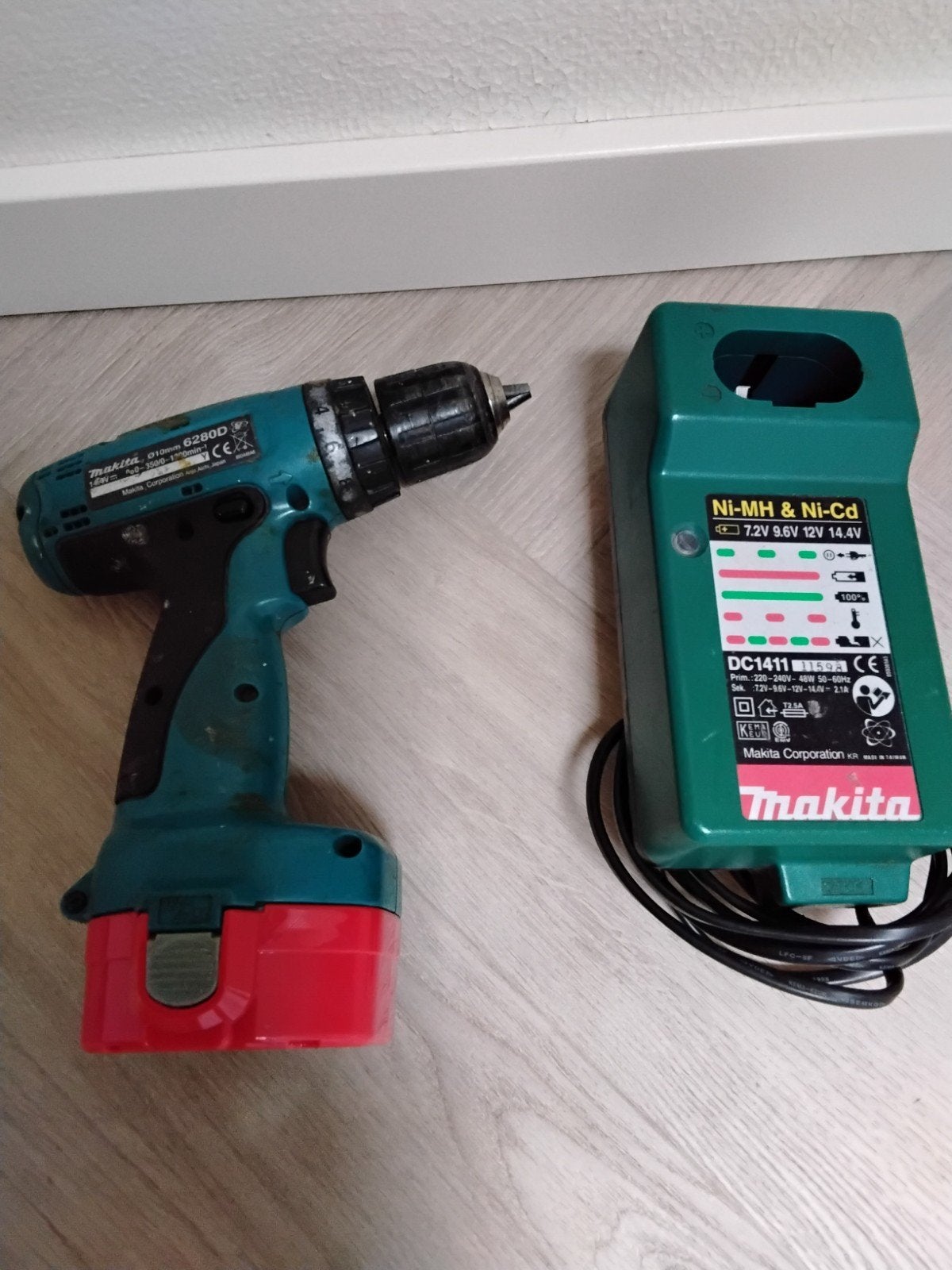 Makita schroef/ boormachine, Ophalen of Verzenden, Gebruikt, Boormachine