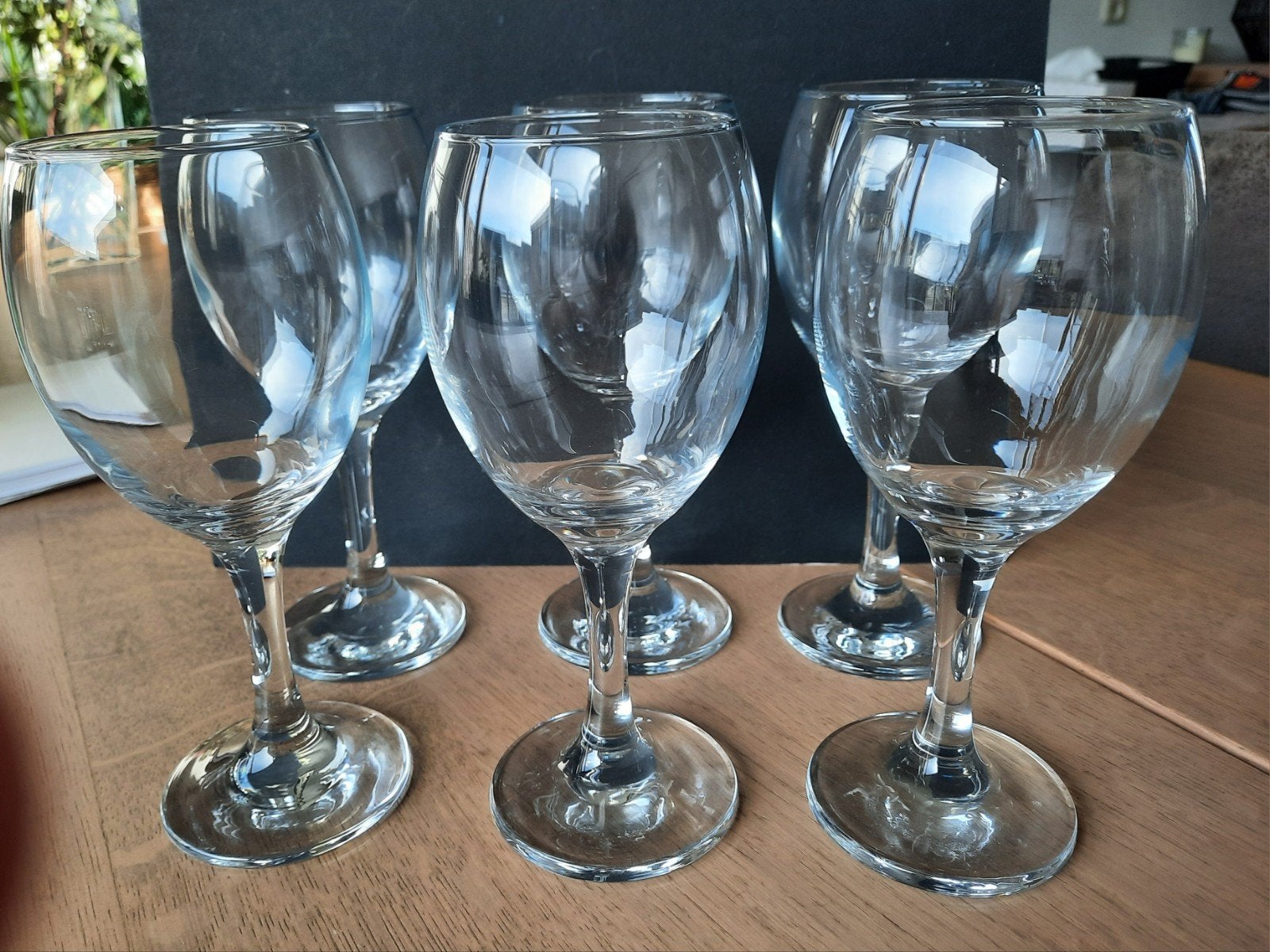 witte wijnglazen, Ophalen
