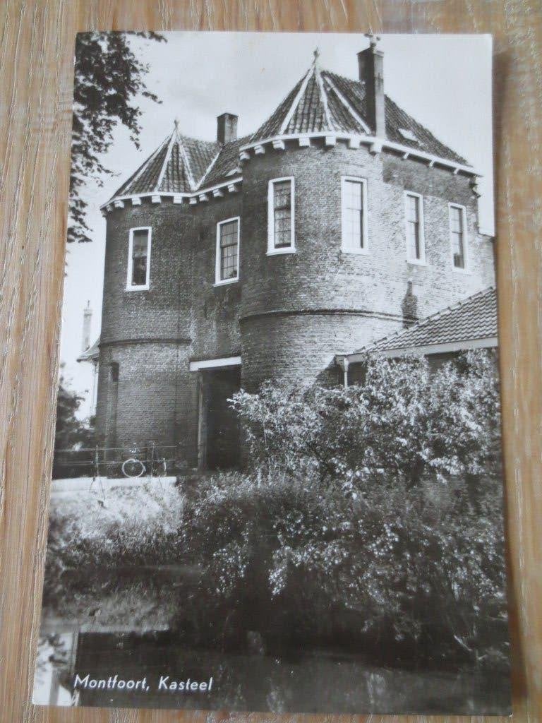 Ansichtkaart : Montfoort Kasteel - Ongelopen kaart., Ophalen of Verzenden, 1960 tot 1980, Ongelopen, Utrecht