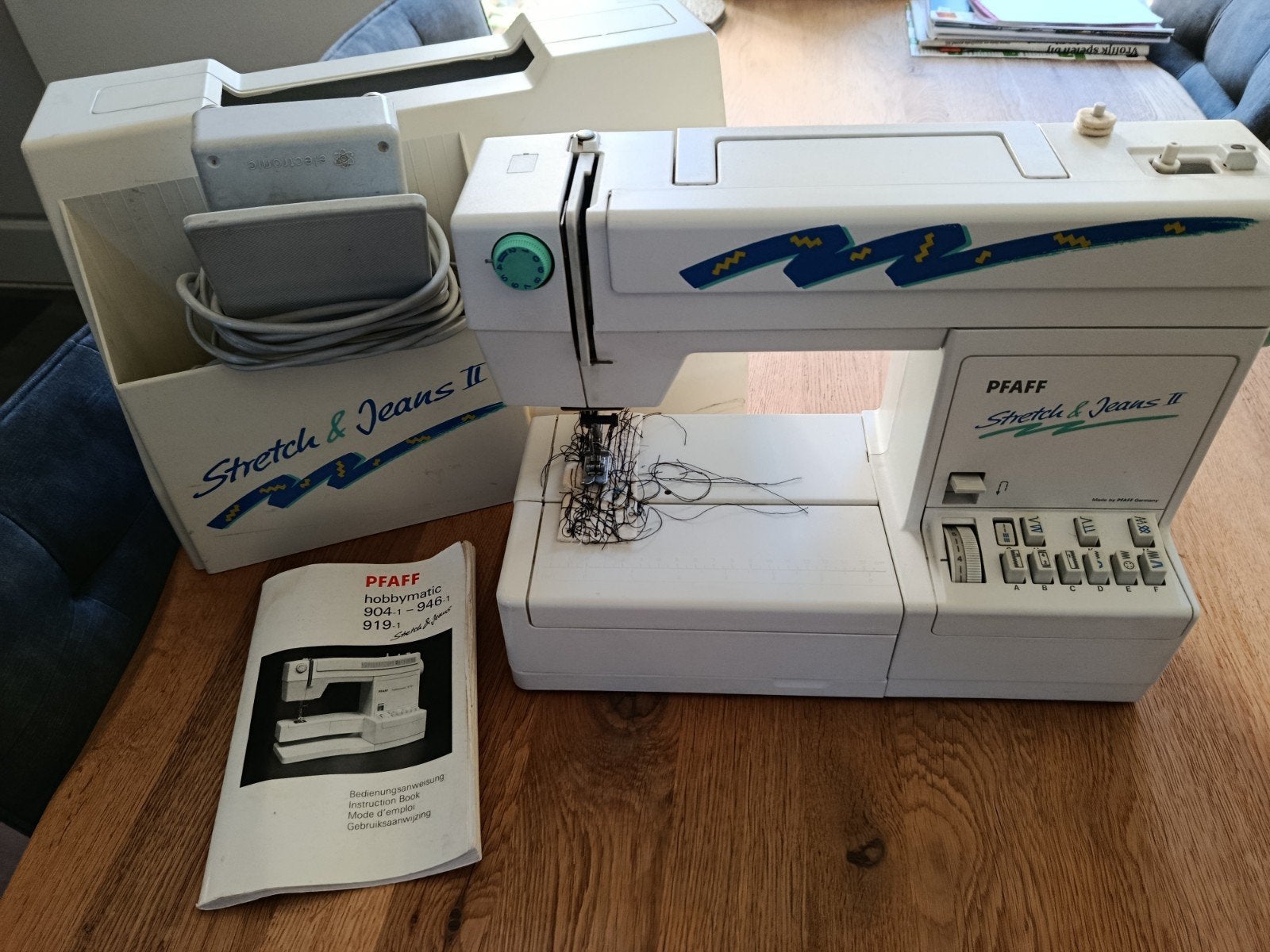 Pfaff Hobbymatic Stretch & Jeans II Naaimachine, Hobby en Vrije tijd, Naaimachines en Toebehoren, Ophalen, Gebruikt, Naaimachine