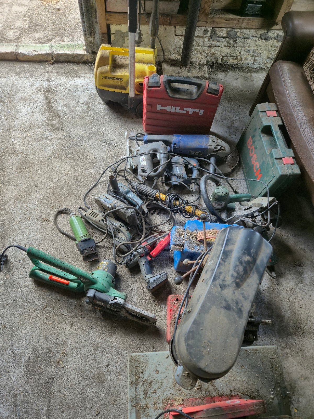 Boormachine, schuurmachines, hogedrukreiniger Gebruikt!, Doe-het-zelf en Verbouw, Gereedschap | Overige machines, Ophalen, Gebruikt