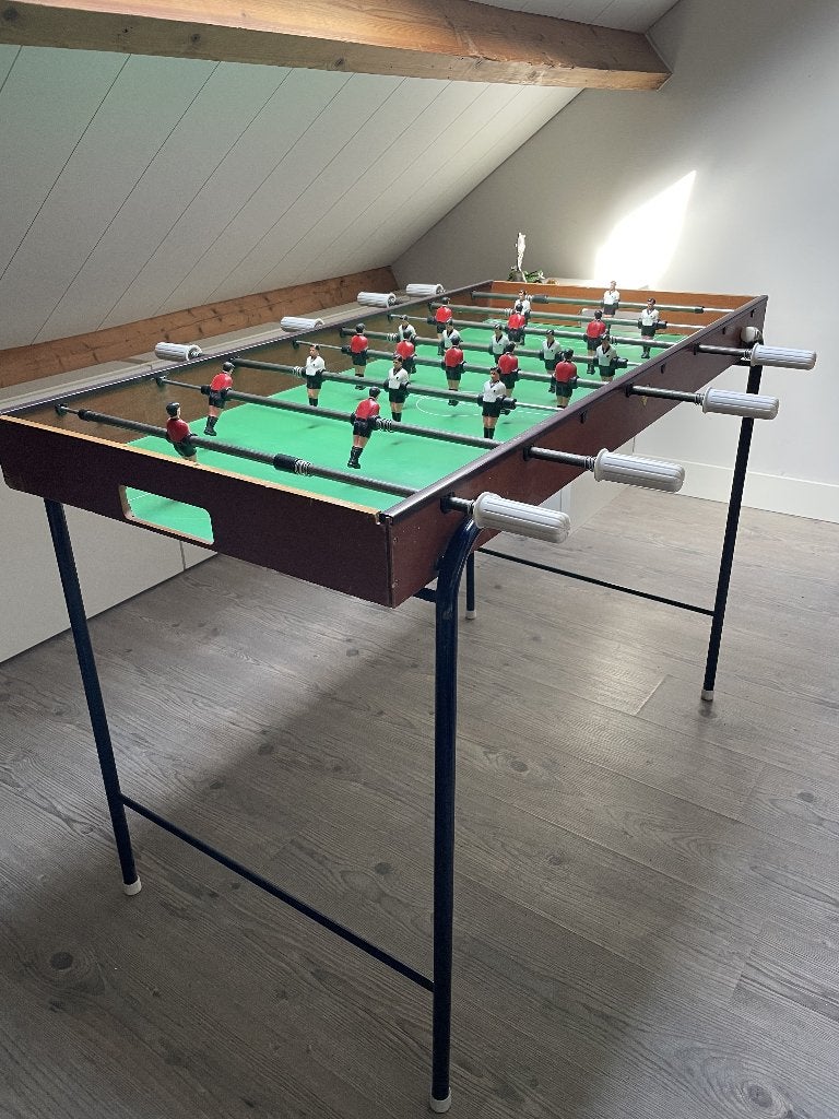 Arco Falc Milano voetbaltafel jaren '70, Ophalen, Gebruikt